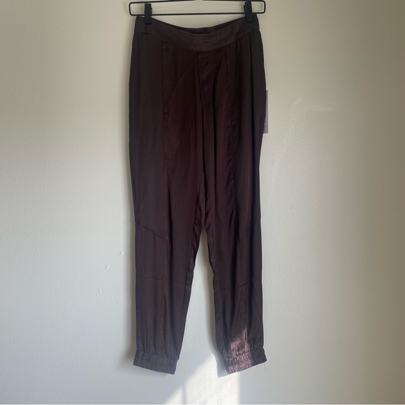 NWT Young Fabulous & Broke YFB Silky Satin Brown Jogger Small - Picture 4 of 9